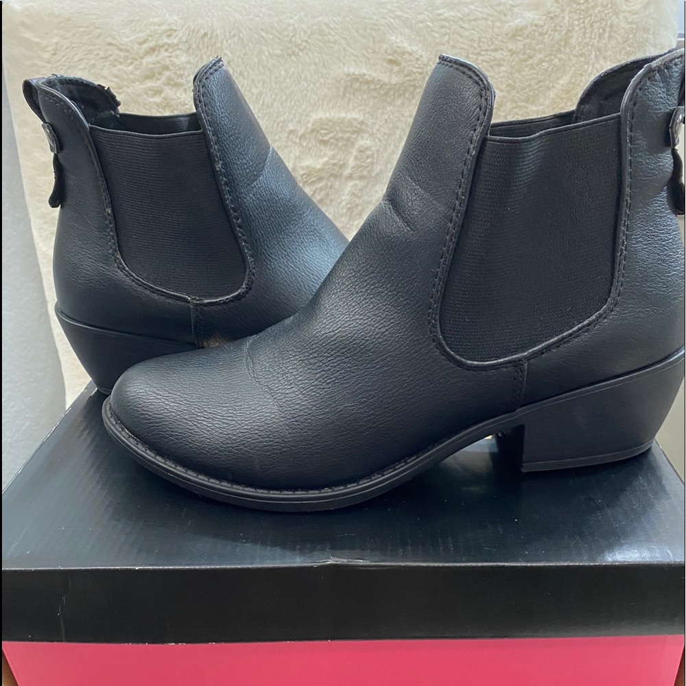 Black booties